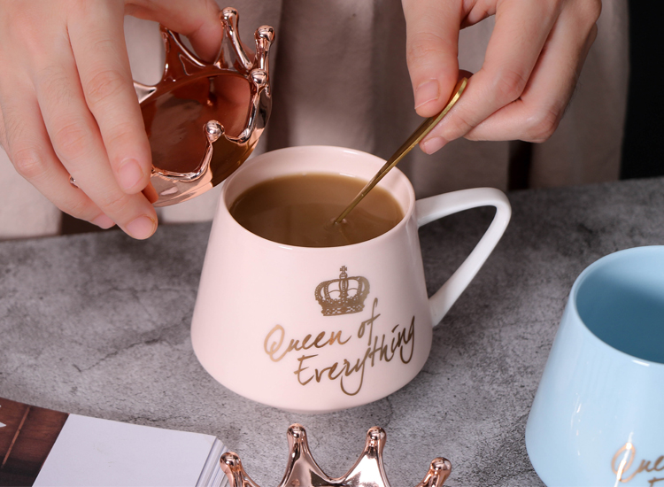 OUSSIRRO corona temática leche/tazas de café tazas de dibujos animados MultiColor taza cocina herramienta regalo x-mas regalo W3206