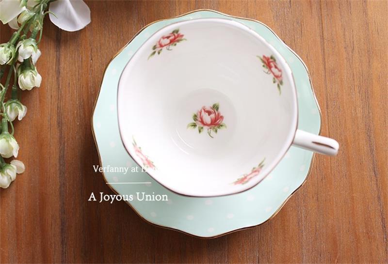 180ML hueso taza de café de china y el plato y cuchara divertido diseño de moda zakka tazas de café espresso taza de café europeo taza 180ML hueso taza de café de china y el plato y cuchara divertido diseño de moda zakka tazas de café espresso taza de café europeo taza