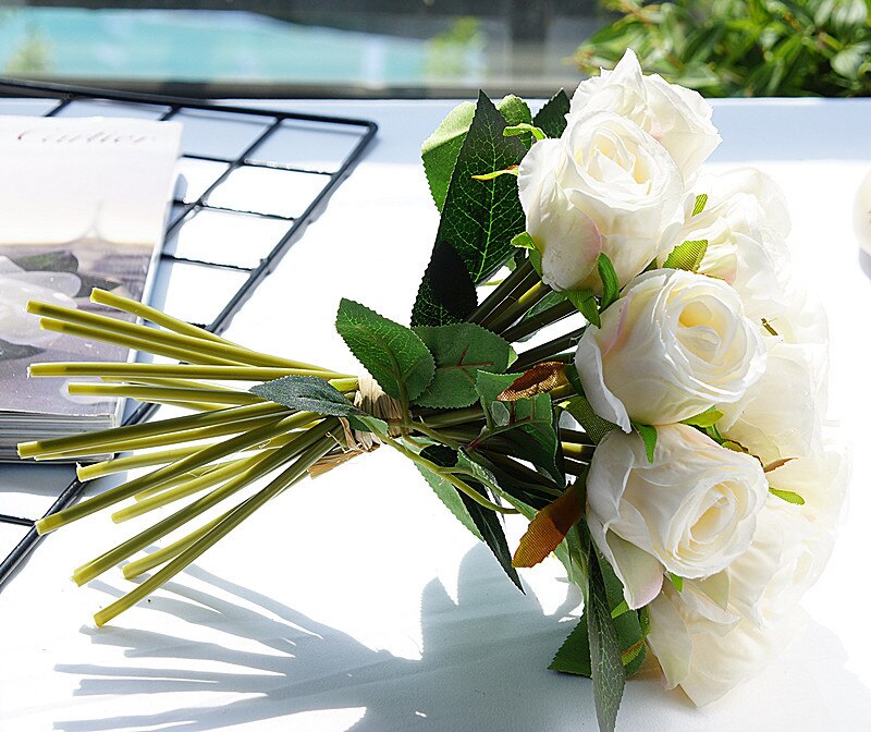 18 unids/lote flores rosas artificiales de seda rosas para decoración de fiesta en casa flores falsas ramo de flores de boda flores de Navidad