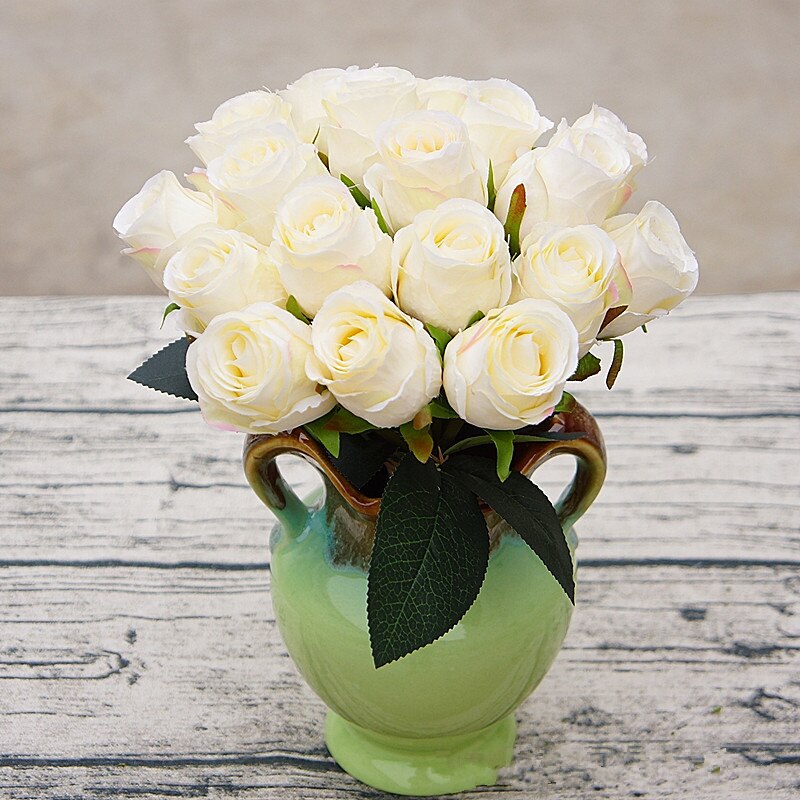 18 unids/lote flores rosas artificiales de seda rosas para decoración de fiesta en casa flores falsas ramo de flores de boda flores de Navidad