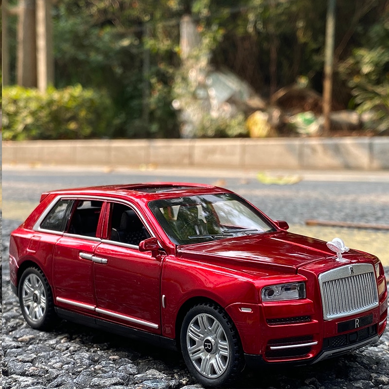Rolls Royce-coche fundido a presión Cullinan, modelo de Metal, sonido y luz, SUV, 7 puertas se pueden abrir, regalos para niños, juguetes, escala 1:32 Rolls Royce-coche fundido a presión Cullinan, modelo de Metal, sonido y luz, SUV, 7 puertas se pueden abrir, regalos para niños, juguetes, escala 1:32