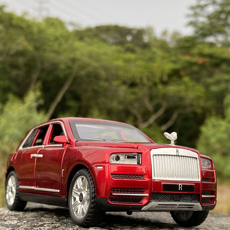 Rolls Royce-coche fundido a presión Cullinan, modelo de Metal, sonido y luz, SUV, 7 puertas se pueden abrir, regalos para niños, juguetes, escala 1:32 Rolls Royce-coche fundido a presión Cullinan, modelo de Metal, sonido y luz, SUV, 7 puertas se pueden abrir, regalos para niños, juguetes, escala 1:32