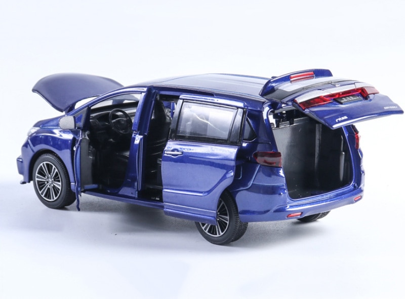 Honda Odyssey-Coche de juguete de aleación fundido a presión, modelo de coche de juguete, sonido de simulación, ligero, con visión trasera, 1/32
