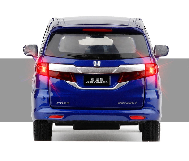 Honda Odyssey-Coche de juguete de aleación fundido a presión, modelo de coche de juguete, sonido de simulación, ligero, con visión trasera, 1/32