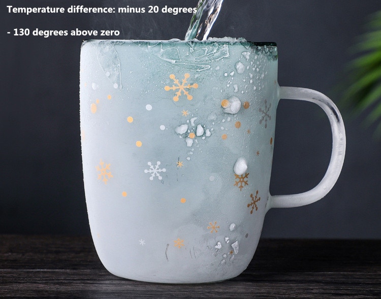 Taza bonita de árbol de Navidad, tazas de café de cristal de doble pared con tapa de silocono, estrella de copo de nieve, regalo de Navidad, vino, té, leche, vaso de agua